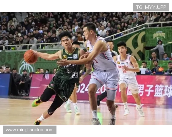 媒体人点评林葳表现：手感与选择待改进防守与组织能力显著提升